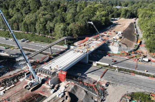 Bridge being built over the M25