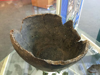 Bronze Age shouldered jar