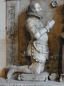Sir George More, tomb effigy in St Nicolas church, Guildford thumbnail