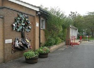 Hersham Library exterior